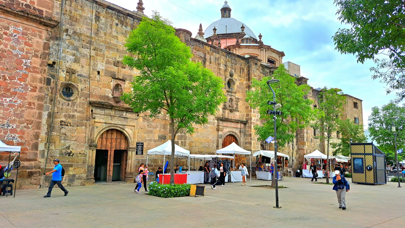 Los Dos Templos - Historical historic monuments